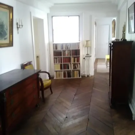 Rum i privatbostad Europa Paris